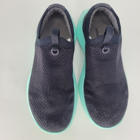 allbirds mens limited edition tree dasher dark grey mint sole slip on size 9.5 main image 8